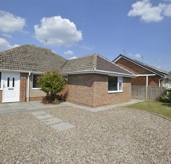 Bungalows For Sale In Bishops Cleeve | Andrews