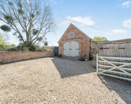 Stoke Road, Stoke Orchard, Cheltenham, Gloucestershire, GL52