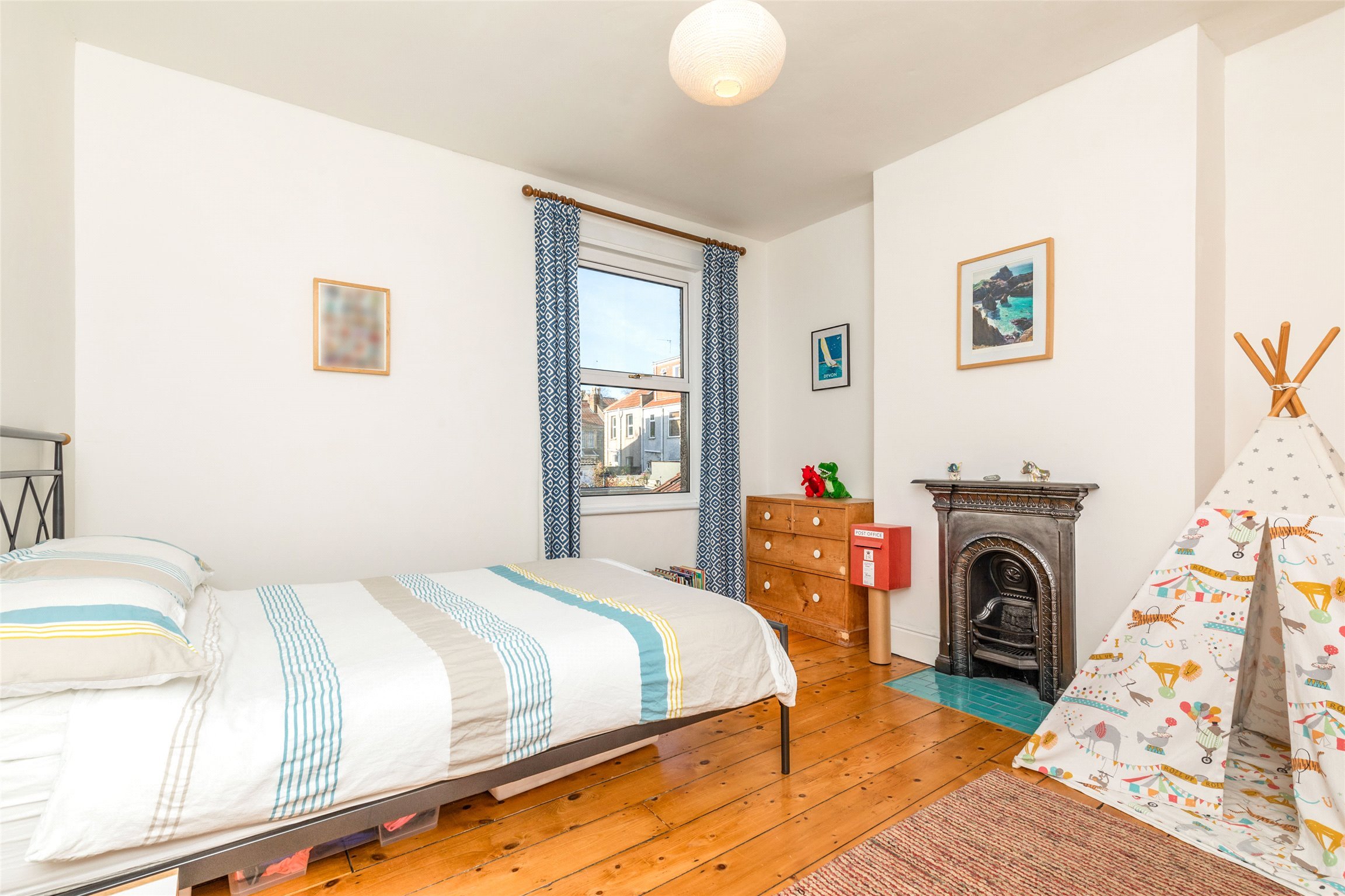 2+ bedroom house for sale in Church Road, Horfield, Bristol, BS7 Andrews