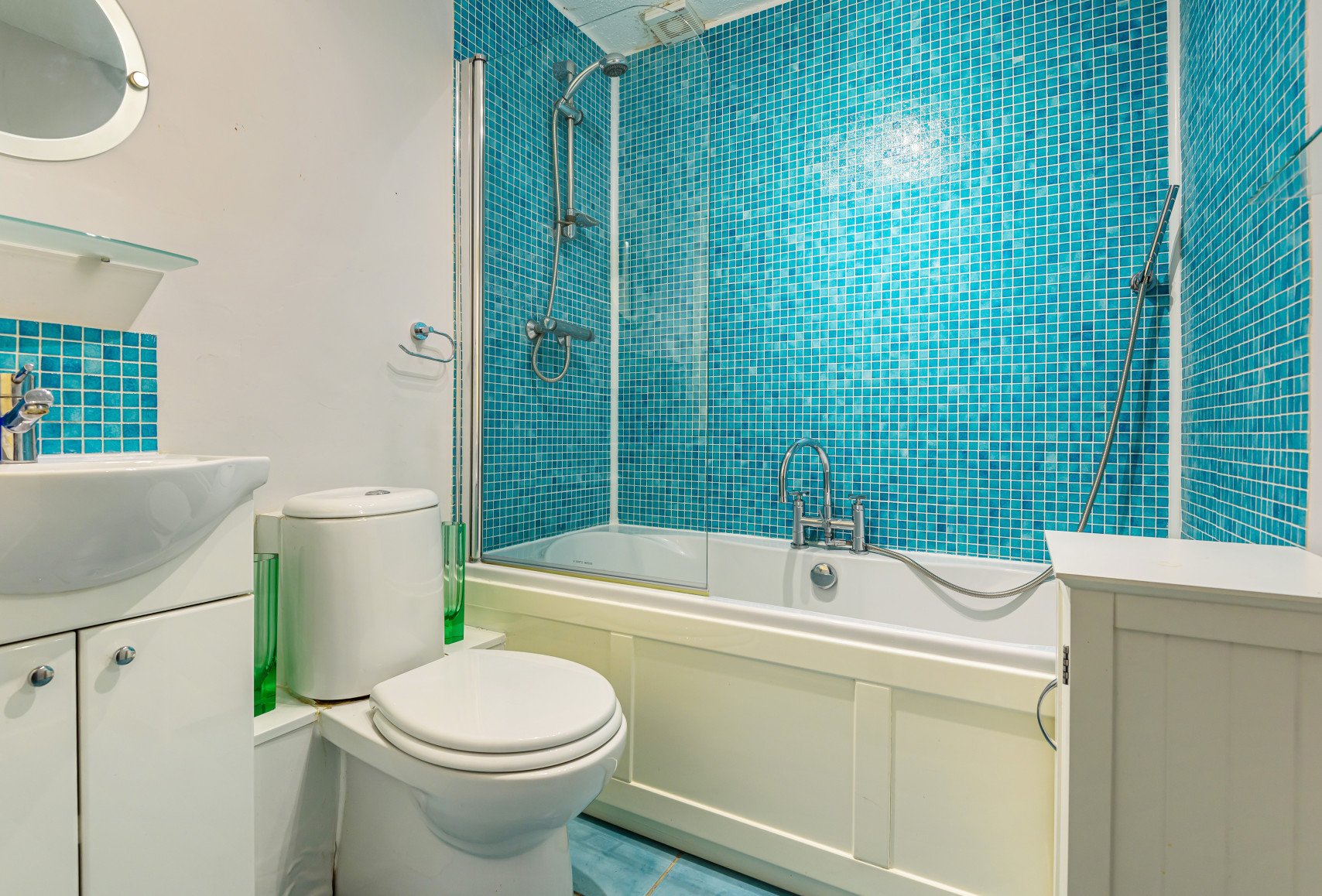 2+ bedroom house for sale in King Close, Cheltenham, Gloucestershire, GL53 Andrews