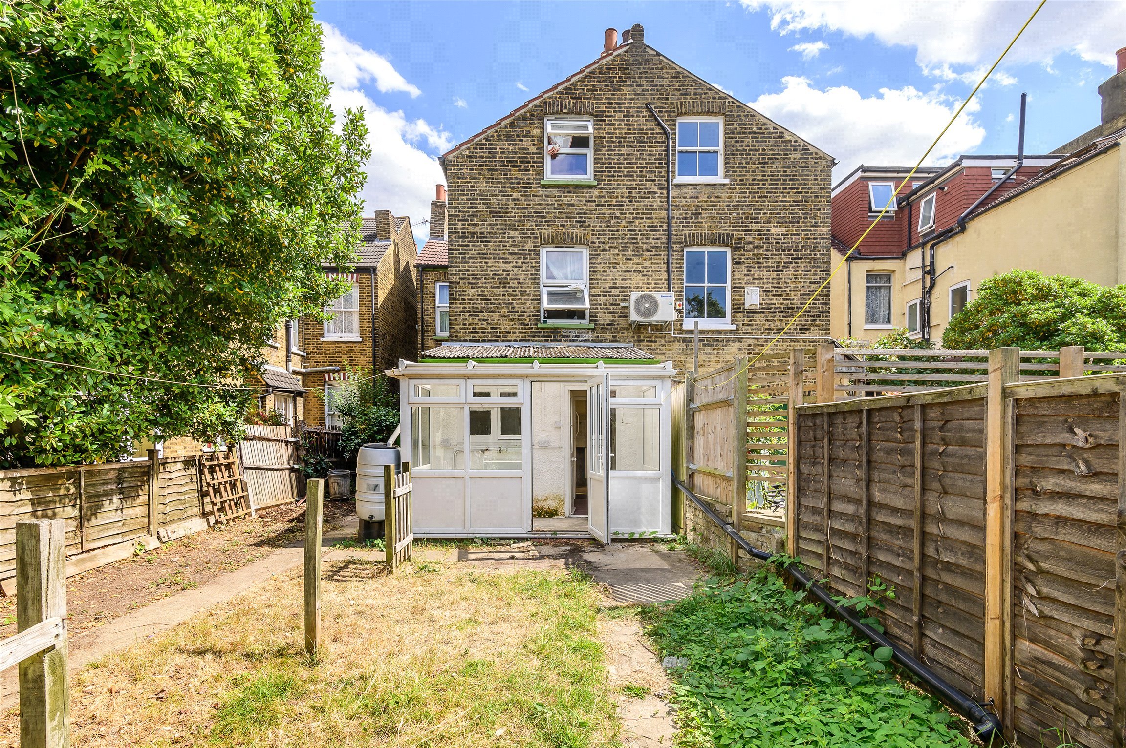 1+ bedroom flat/apartment for sale in Quadrant Road, Thornton Heath