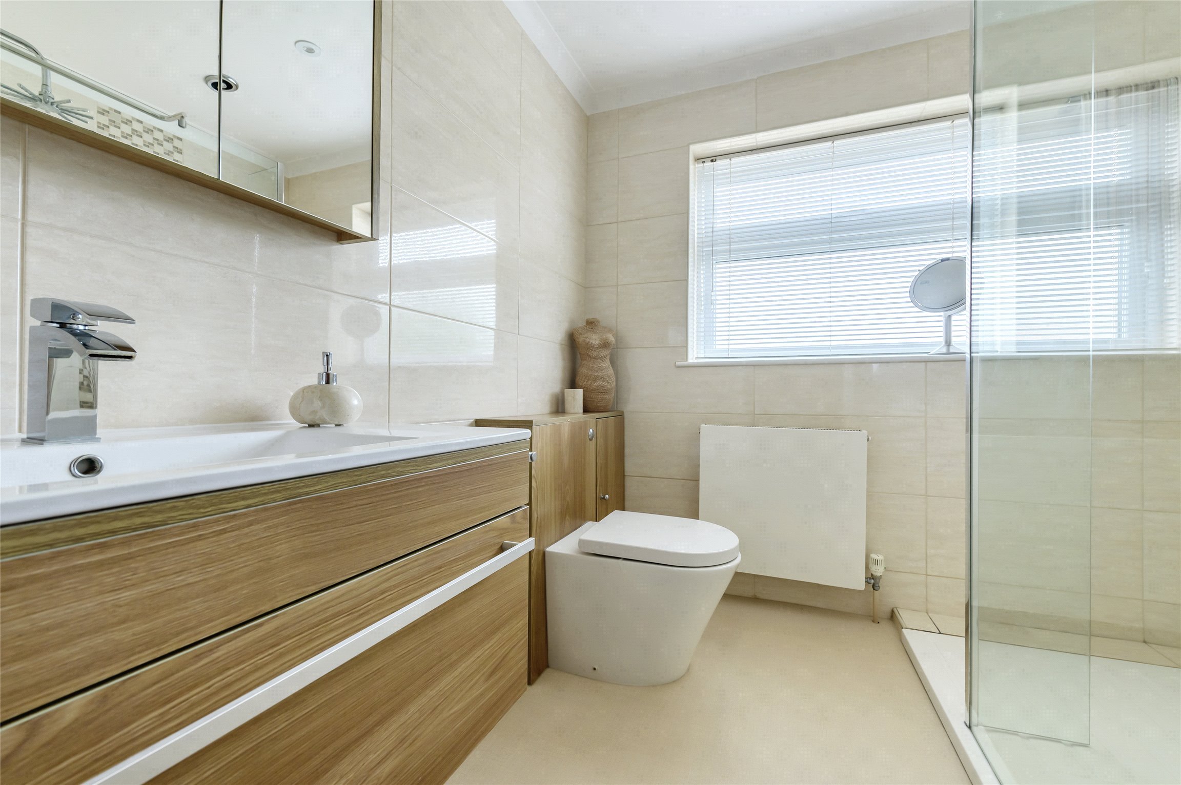 4+ bedroom house for sale in Clyde Road, Frampton Cotterell, Bristol