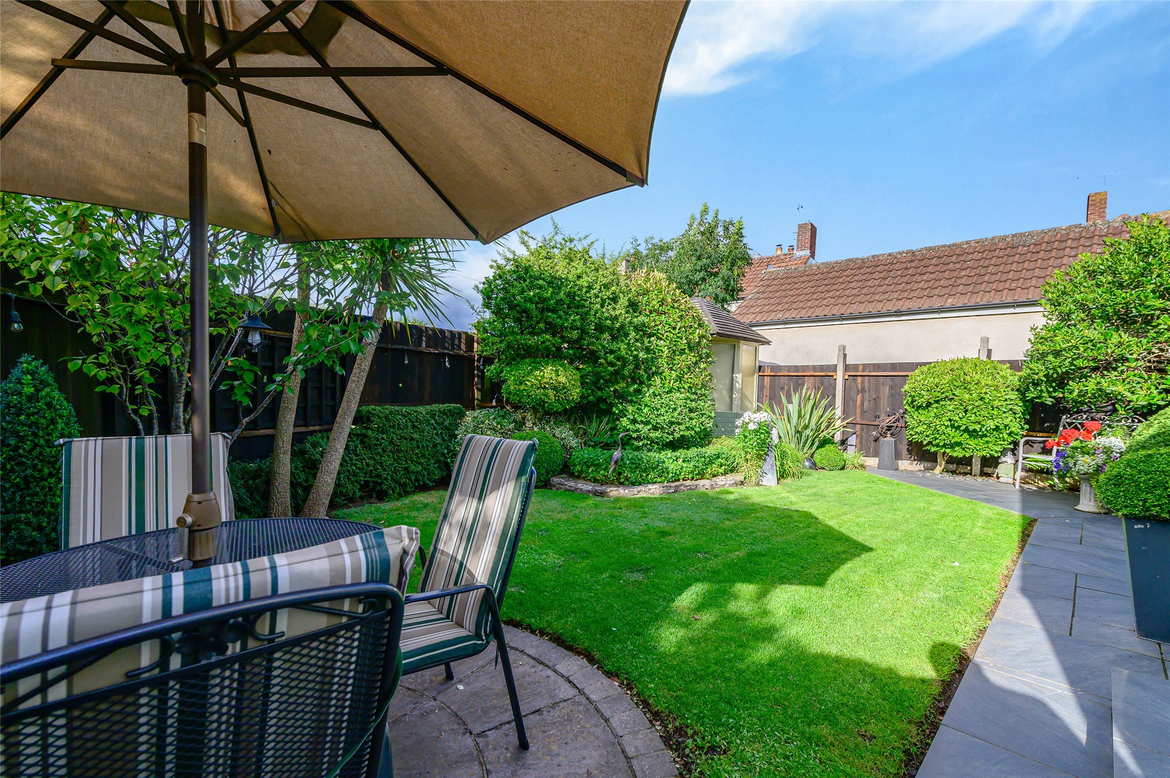 4+ bedroom house for sale in Clyde Road, Frampton Cotterell, Bristol