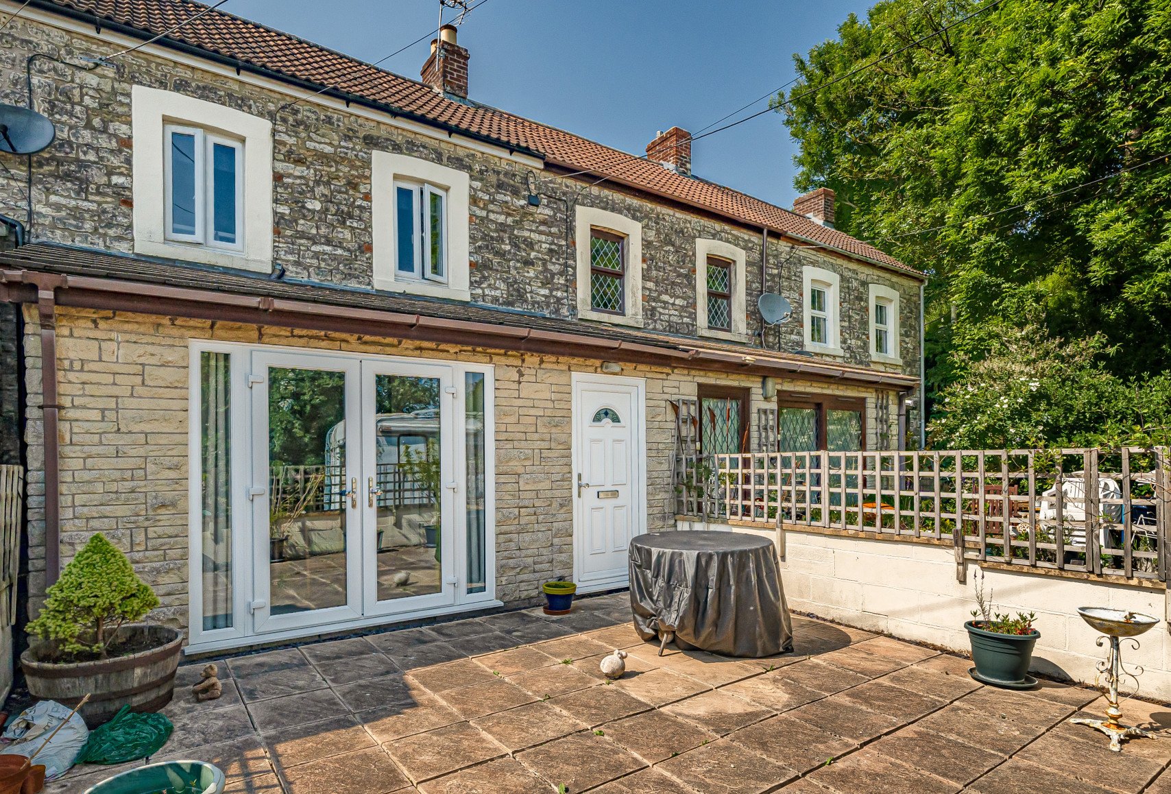 2+ bedroom cottage for sale in Old Pit Terrace, Clandown, Radstock
