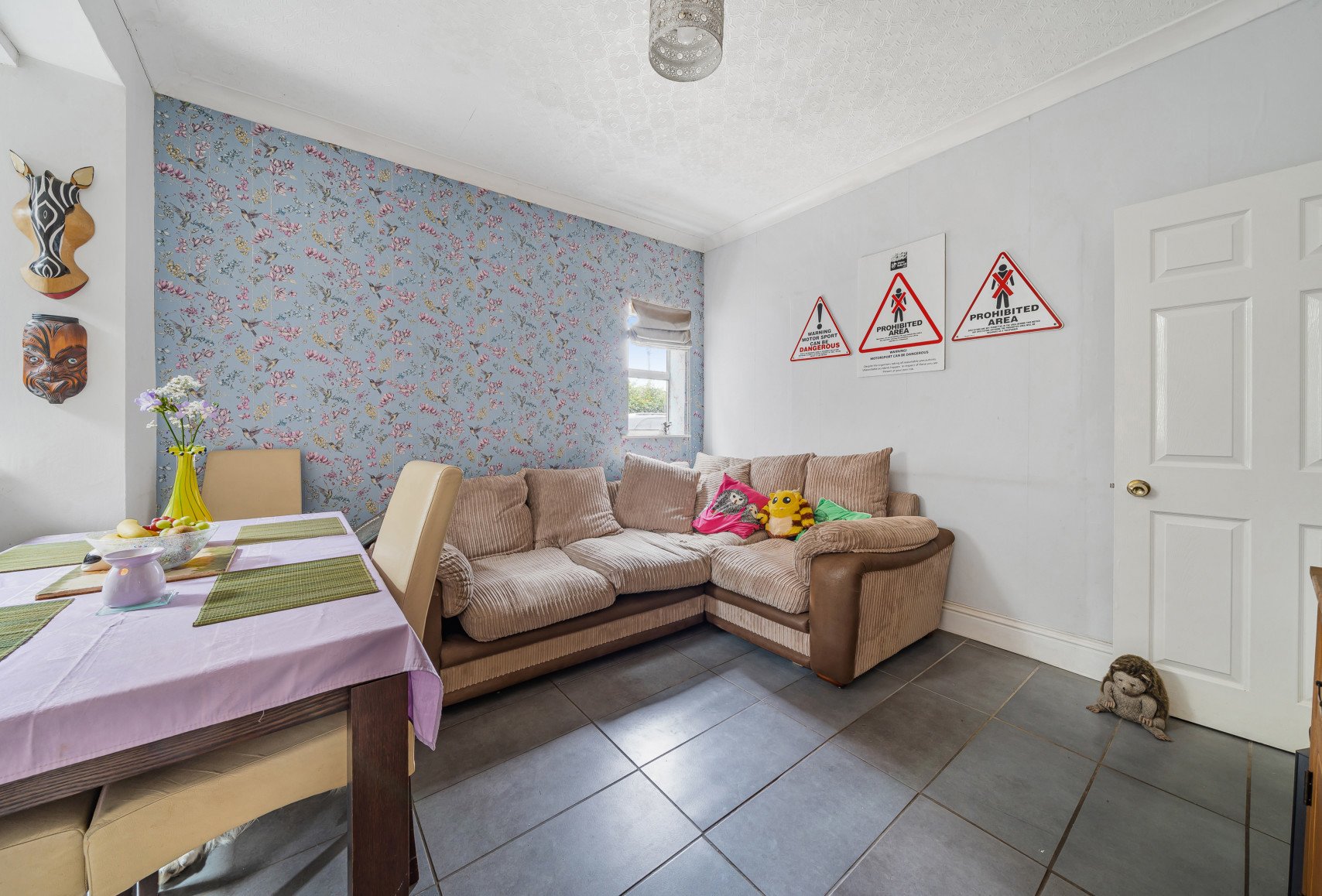 4+ bedroom house for sale in Redehall Road, Smallfield, Horley, Surrey