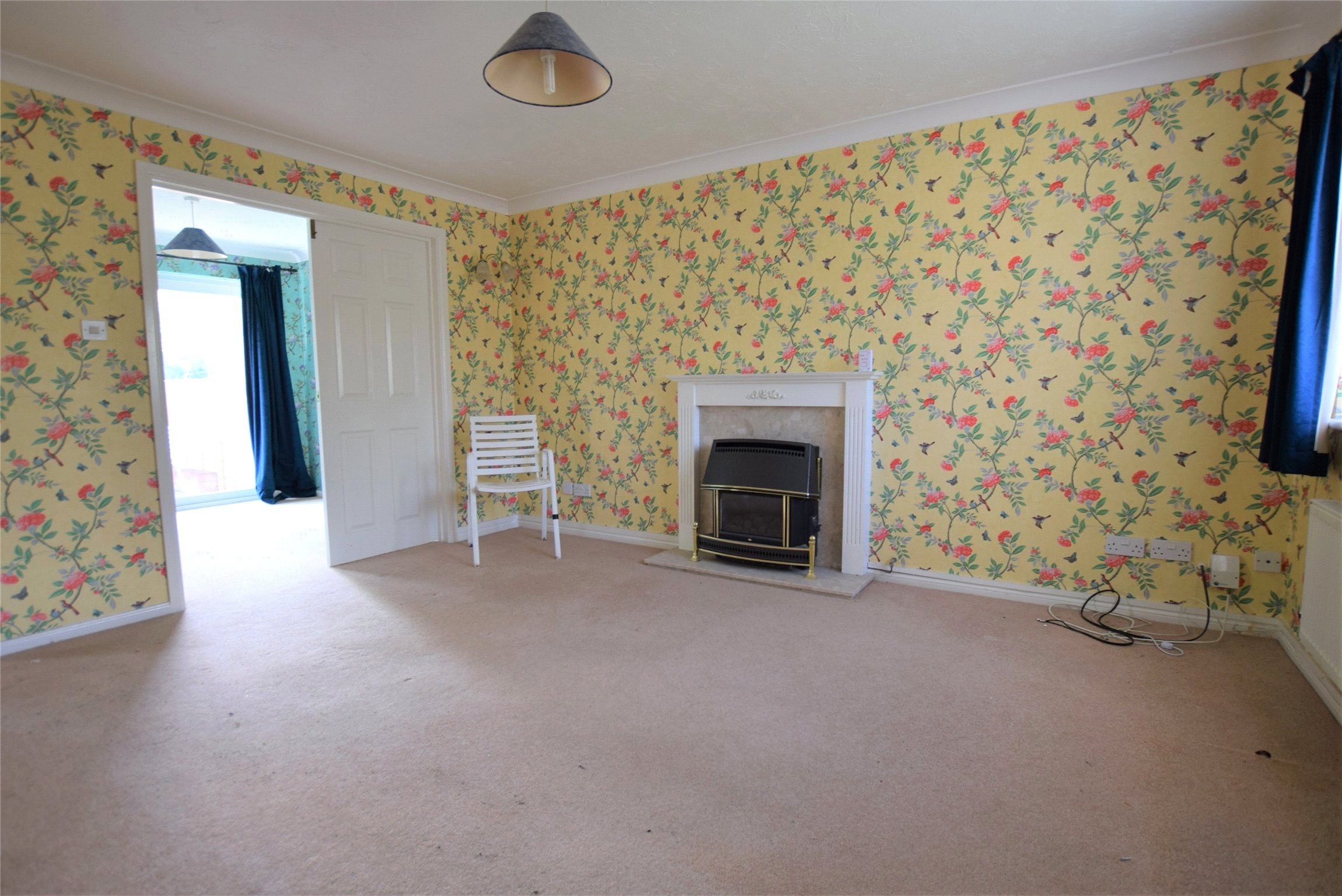 4+ bedroom house to rent in Northfield Road, Gloucester