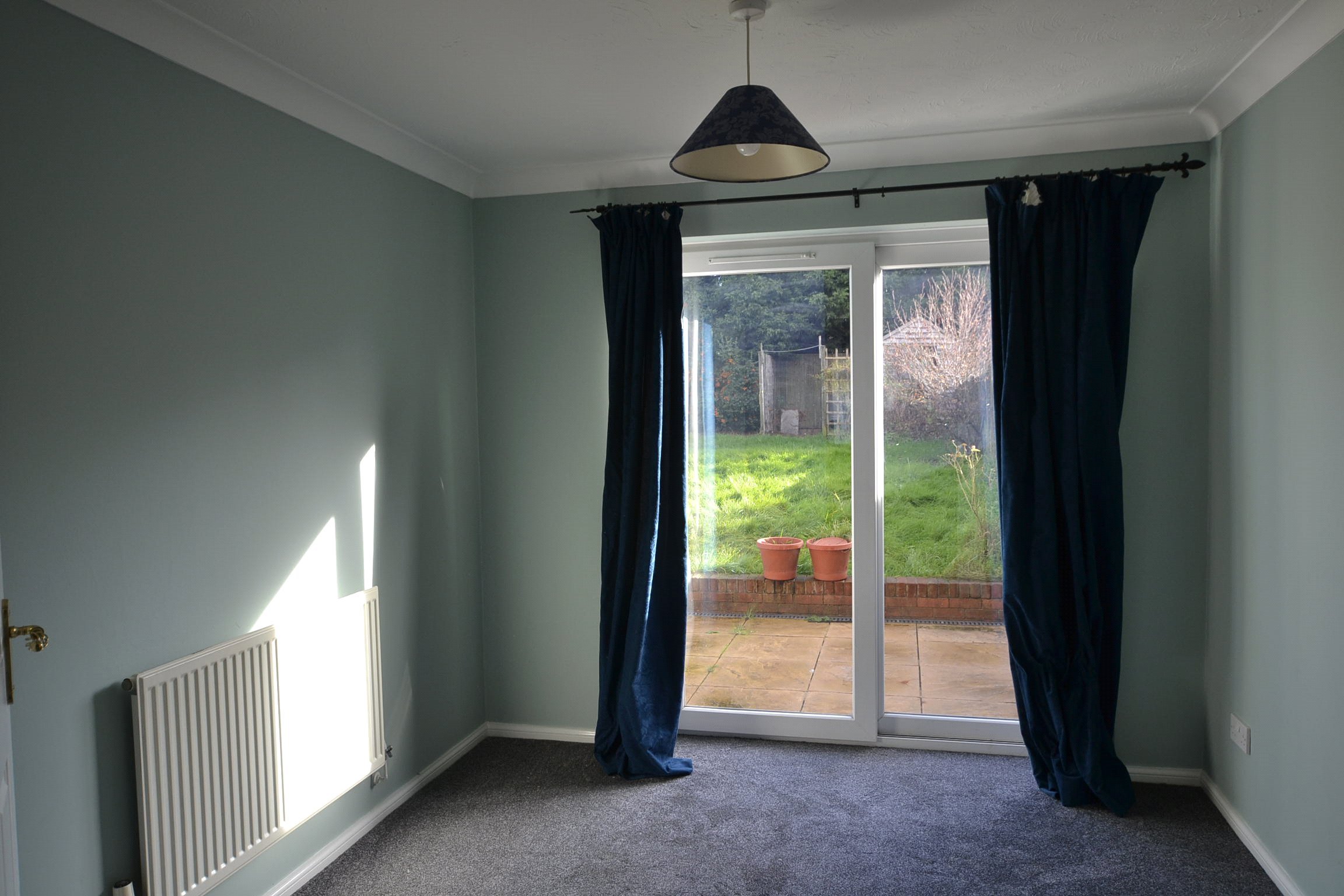 4+ bedroom house to rent in Northfield Road, Gloucester