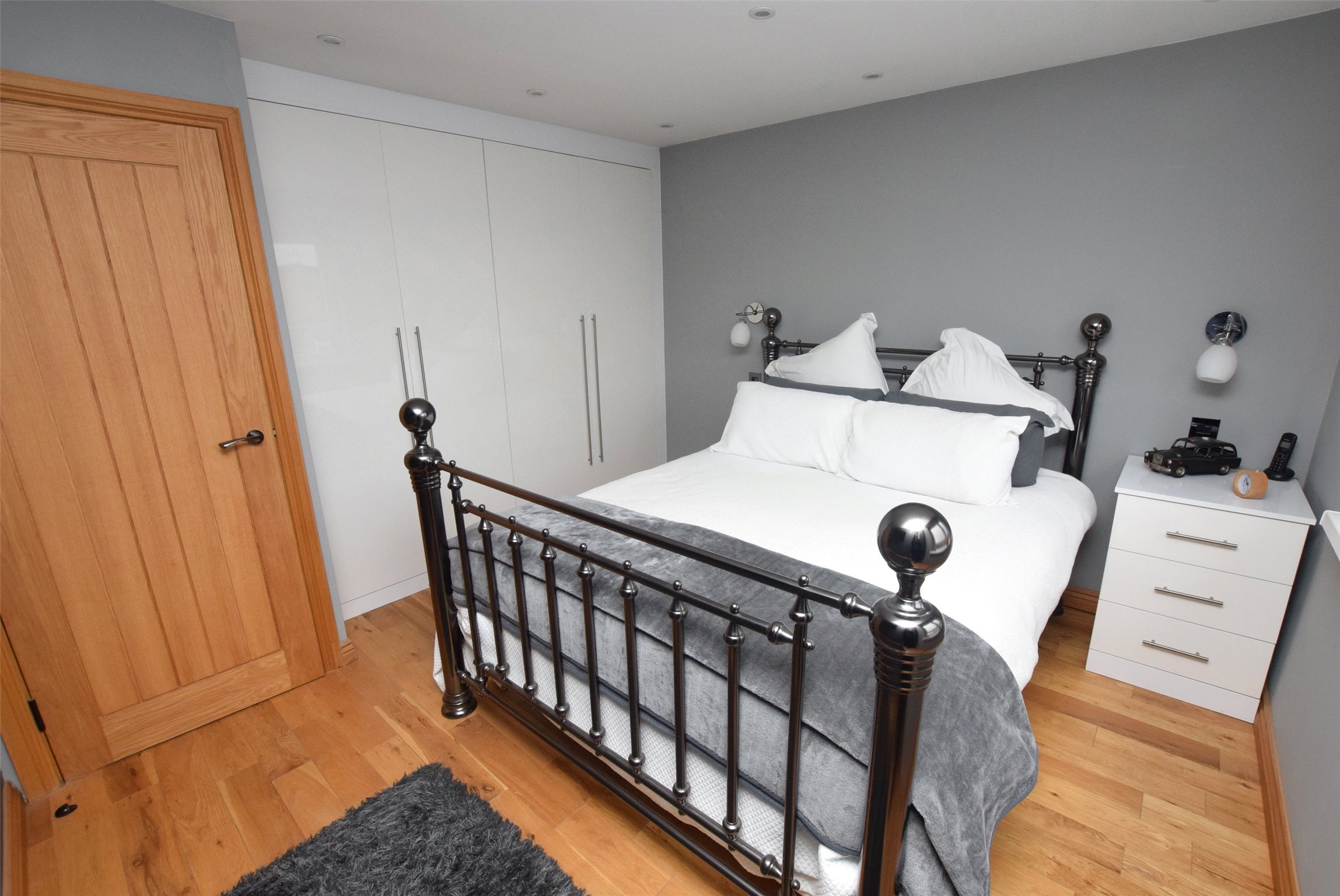 2+ bedroom flat/apartment for sale in Great Cullings, Romford, RM7