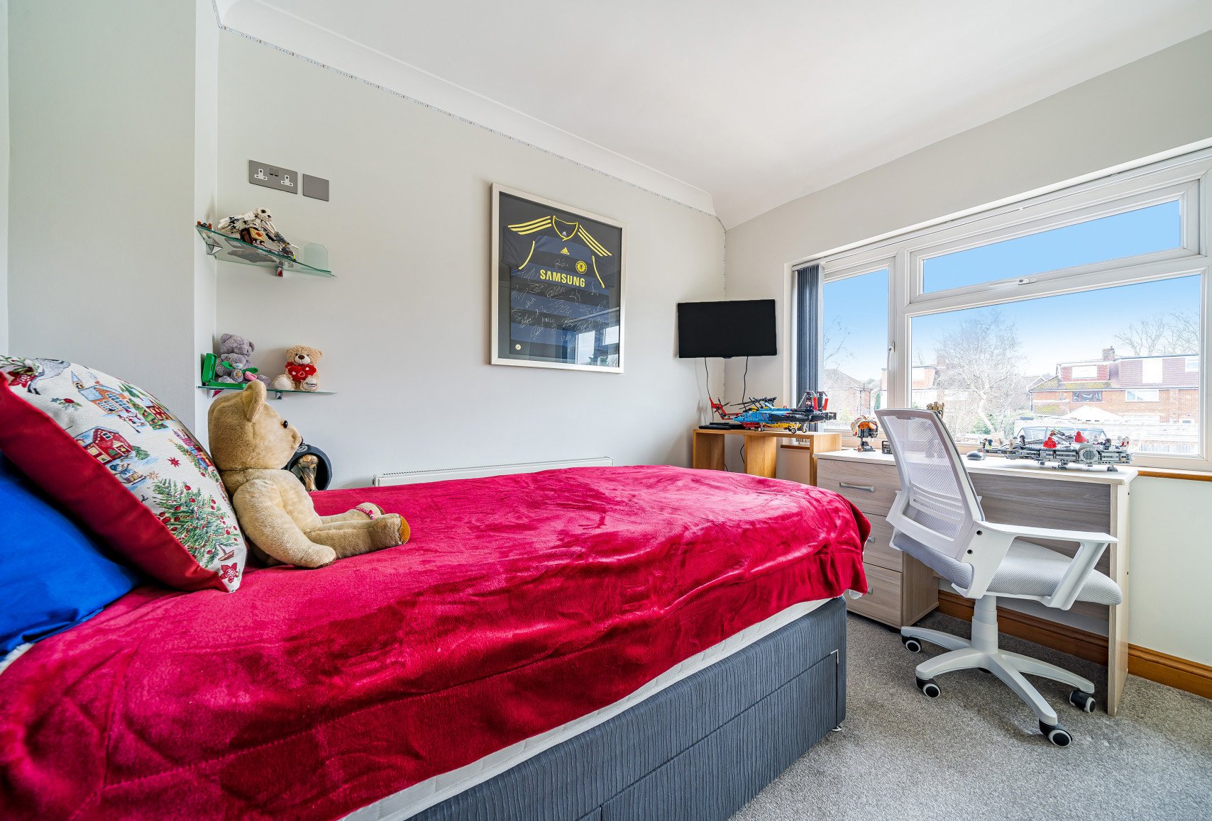 3+ bedroom house for sale in Sandcross Lane, Reigate, Surrey, RH2 Andrews