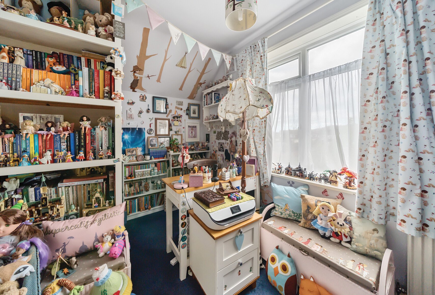 3+ bedroom house for sale in Vicarage Lane, Brockworth, Gloucester, GL3