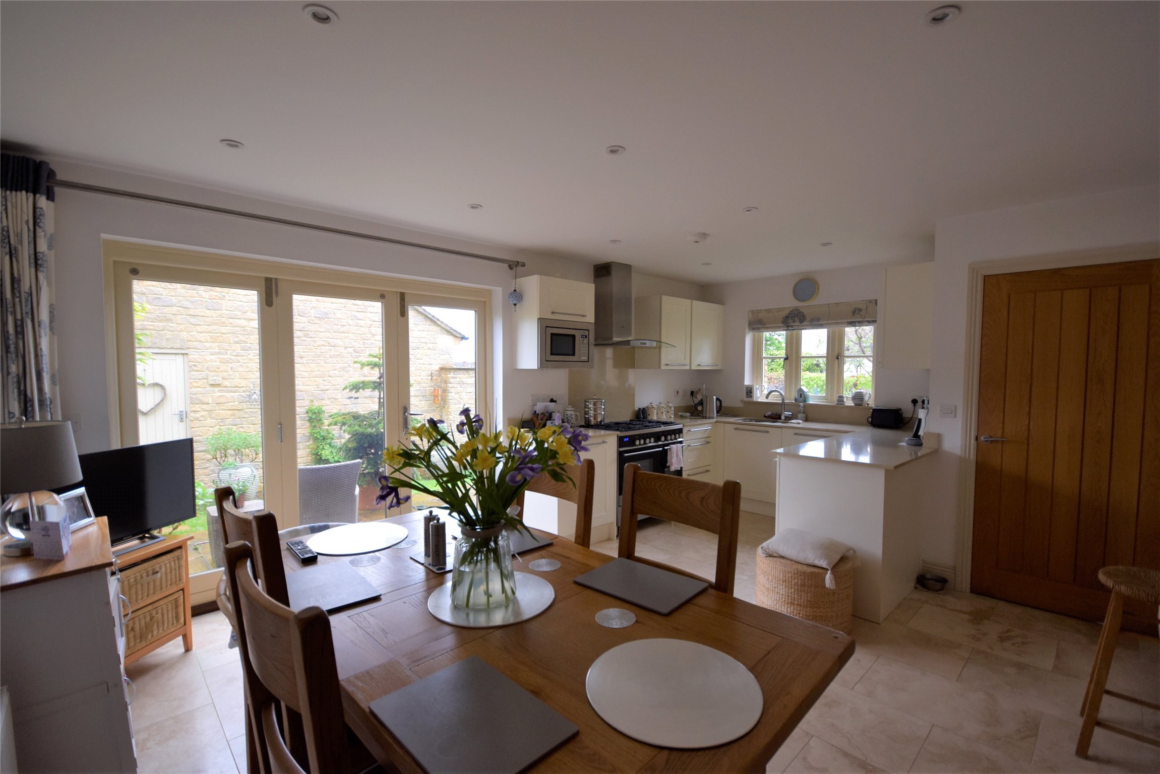 3+ bedroom house for sale in Hardy Road, Cleeve, Cheltenham