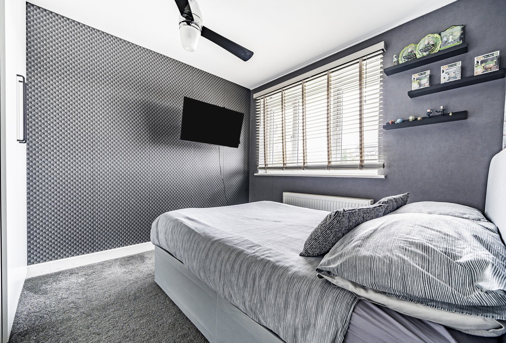 3+ bedroom house for sale in Badgeworth, Yate, Bristol, Gloucestershire