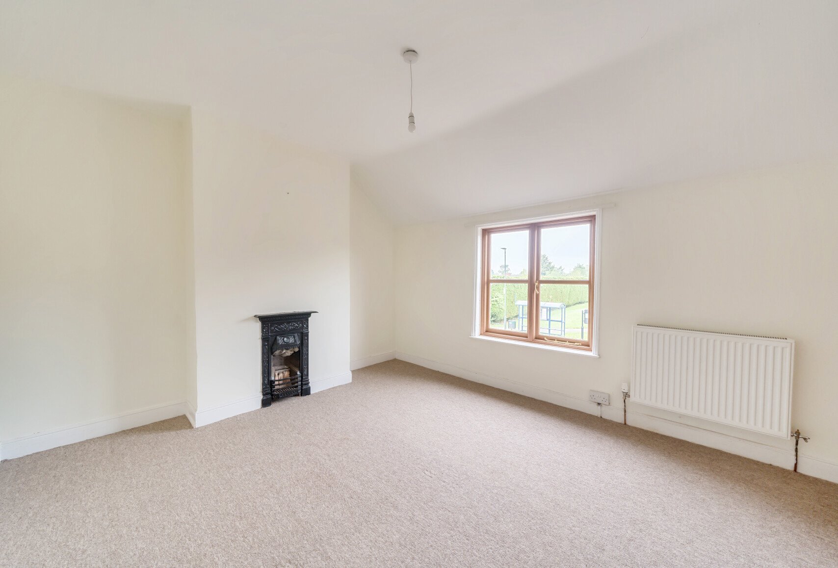 4+ bedroom house for sale in Hardwick Bank Road, Tewkesbury, Glos, GL20