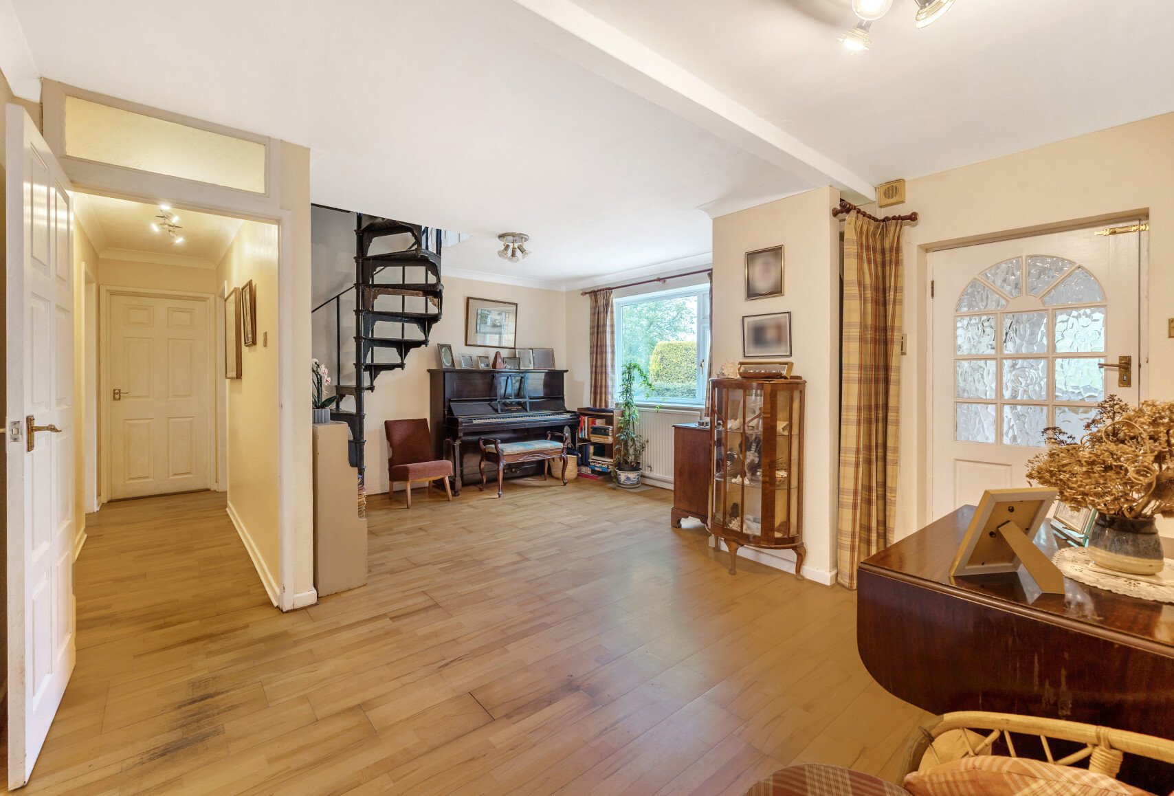 5+ bedroom house for sale in Gloucester Road, Andoversford, Cheltenham