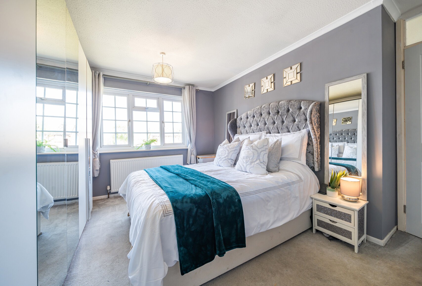 4+ bedroom house for sale in Tanyard Way, Horley, Surrey, RH6 Andrews