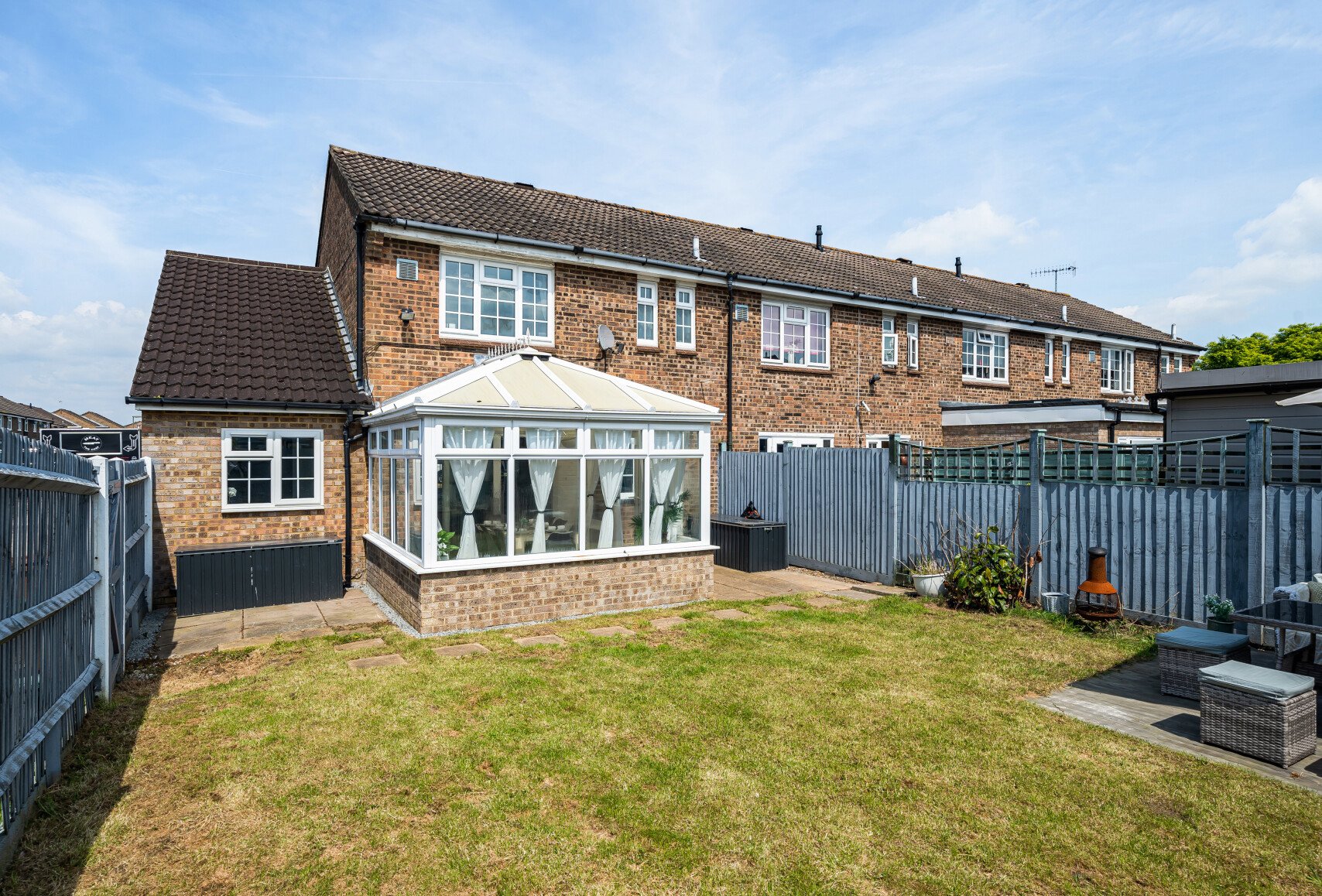 4+ bedroom house for sale in Tanyard Way, Horley, Surrey, RH6 Andrews