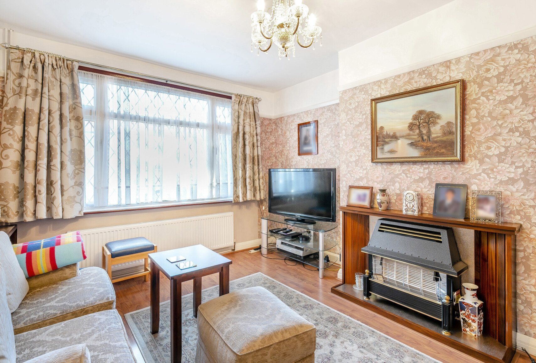 3+ bedroom house for sale in Sherwood Park Road, Mitcham, CR4 Andrews