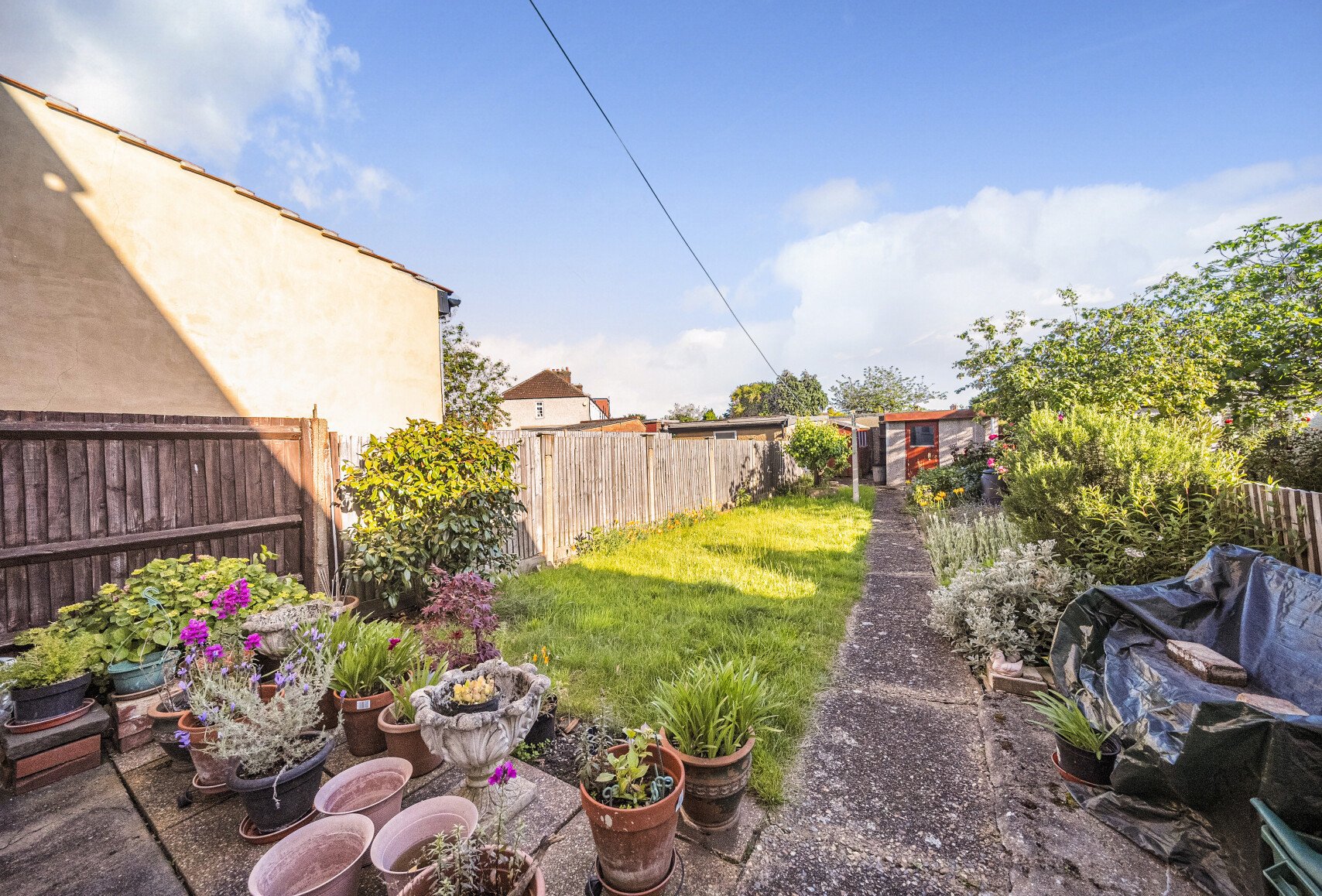 3+ bedroom house for sale in Sherwood Park Road, Mitcham, CR4 Andrews