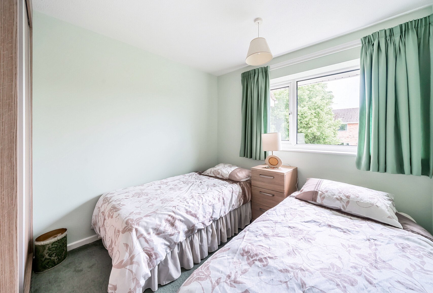 3+ bedroom house for sale in Castle Hill Drive, Brockworth, Gloucester