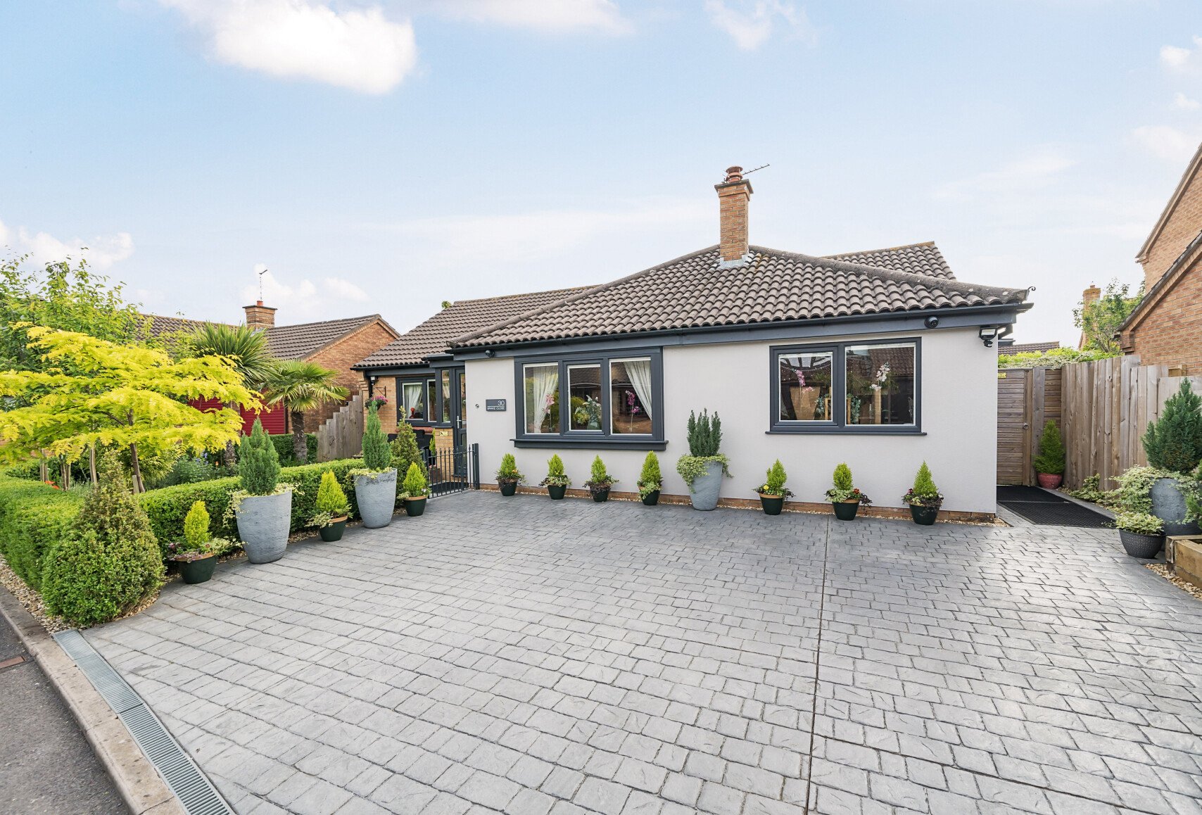 2 Bedroom House Bungalow For Sale In Brake Close Bradley Stoke