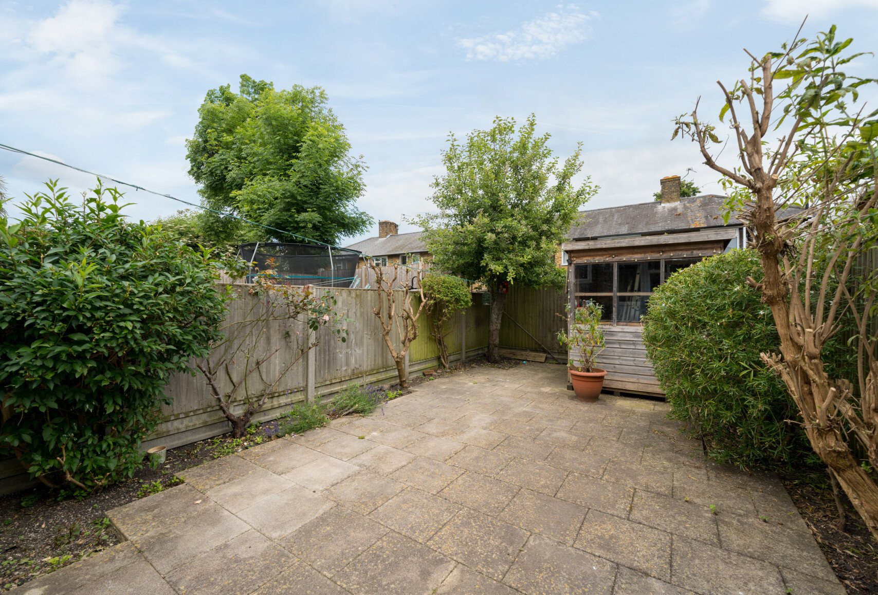 3+ bedroom house for sale in Quarr Road, Carshalton, SM5 Andrews