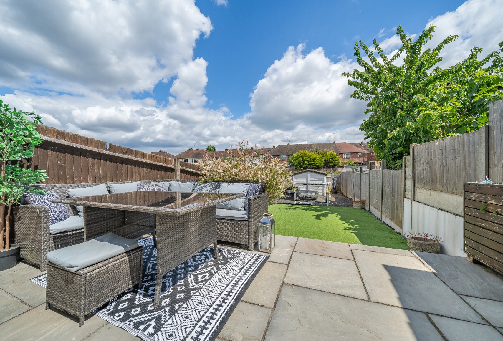 3+ bedroom house for sale in Garth Close, Morden, SM4 Andrews