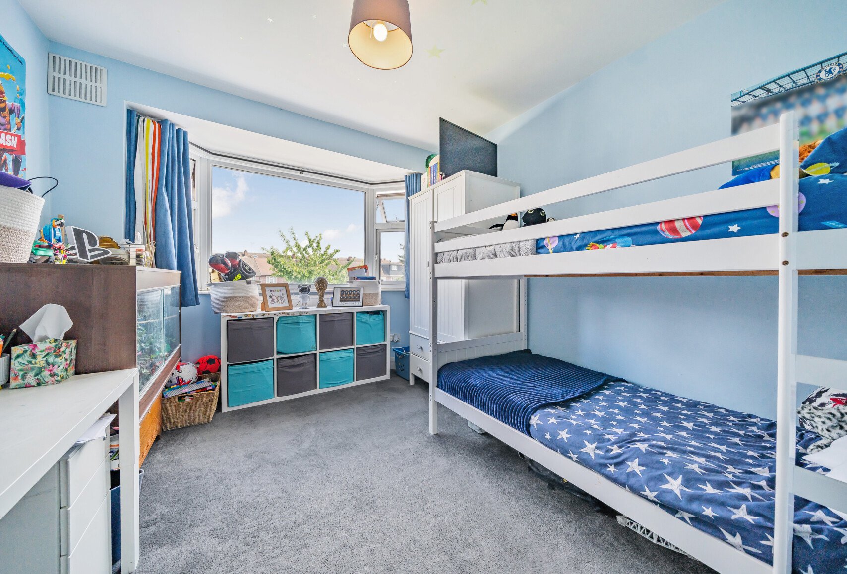 3+ bedroom house for sale in Garth Close, Morden, SM4 Andrews