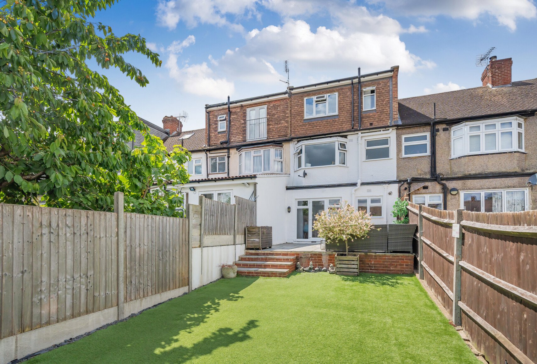 3+ bedroom house for sale in Garth Close, Morden, SM4 Andrews