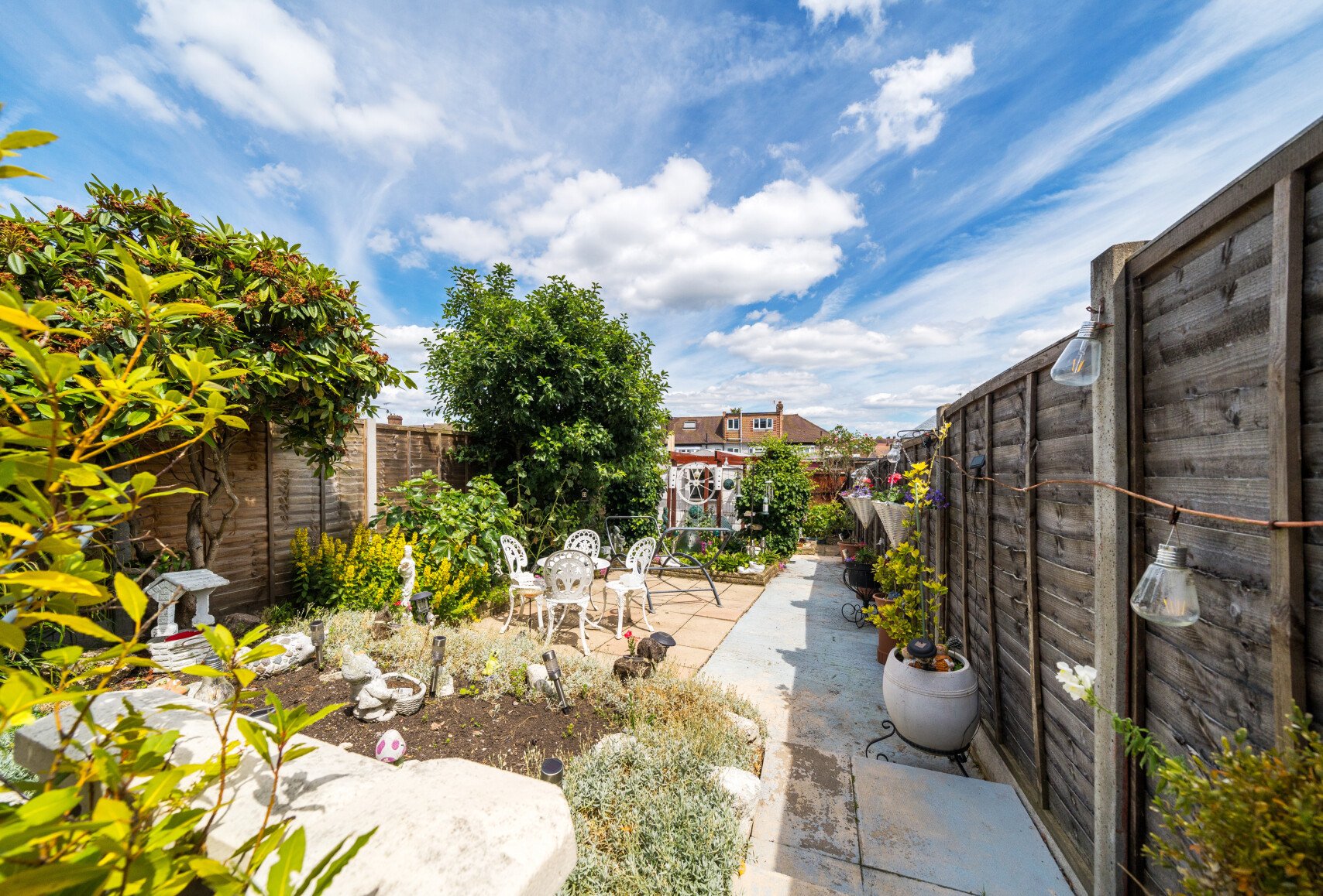 3+ bedroom house for sale in Garth Road, Morden, SM4 Andrews