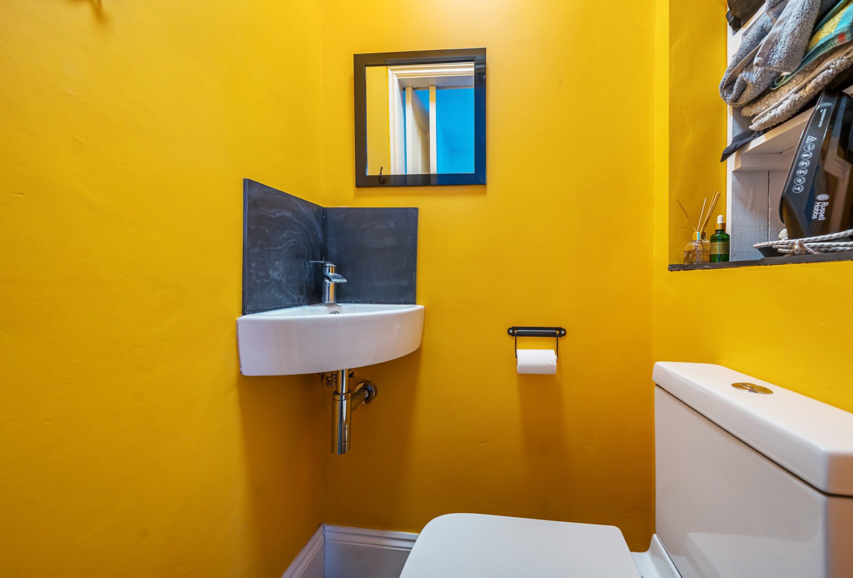 2+ bedroom house for sale in Longfield Street, London, SW18 Andrews