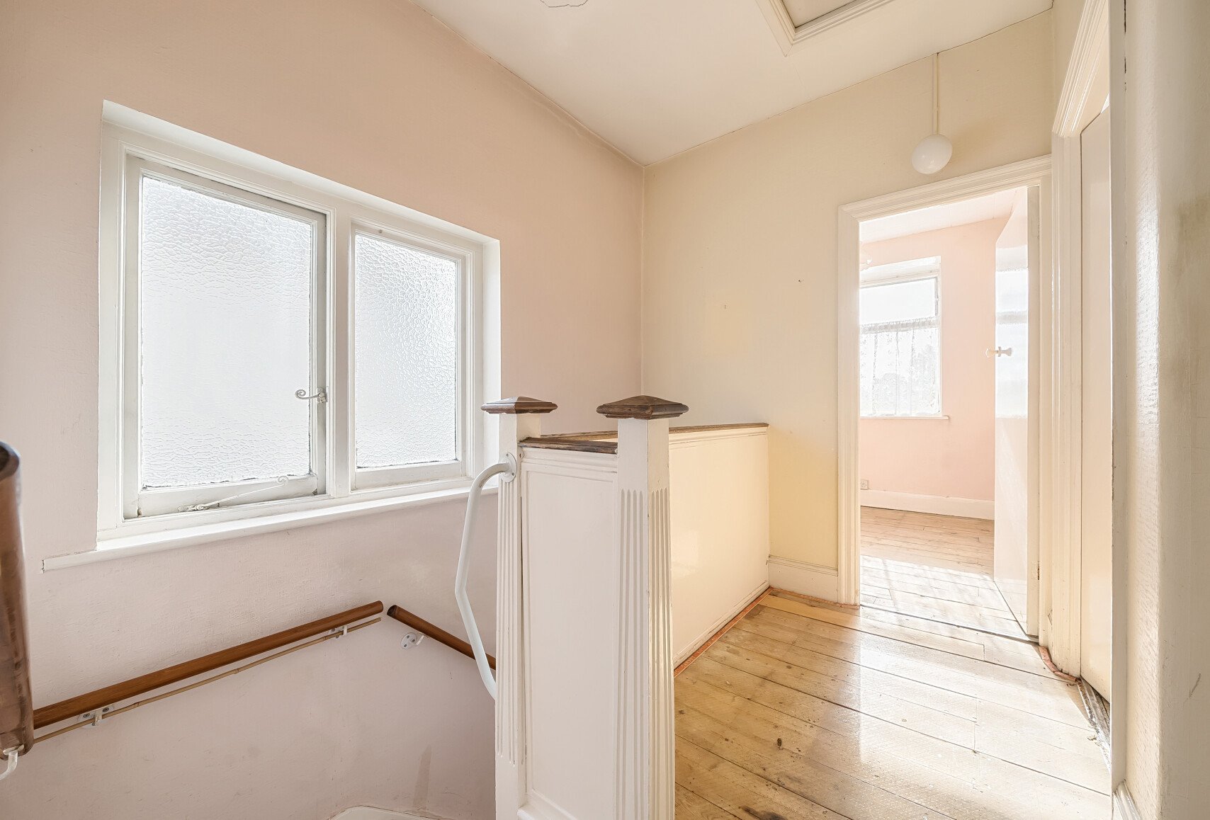 3+ bedroom house for sale in Farm Way, Worcester Park, KT4 Andrews