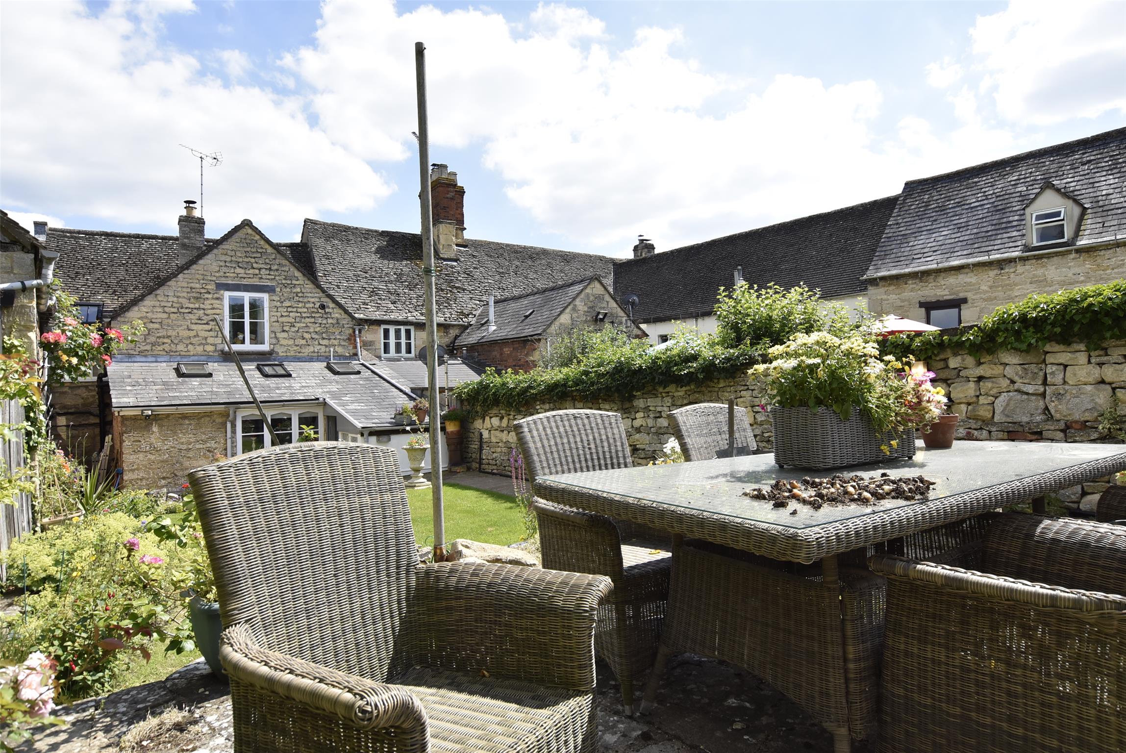 3+ bedroom house for sale in Gloucester Street, Cheltenham